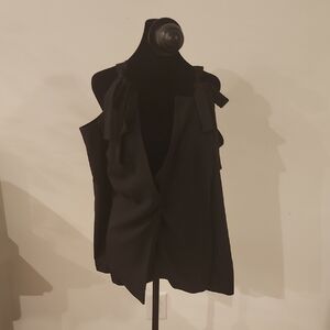 Elegant Black Sleeveless Dress